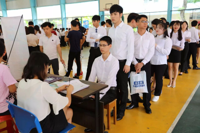 初中毕业考不上高中_来白云技师比高中更易考大学插图