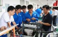 广州白云工商技师学院汽车维修专业介绍