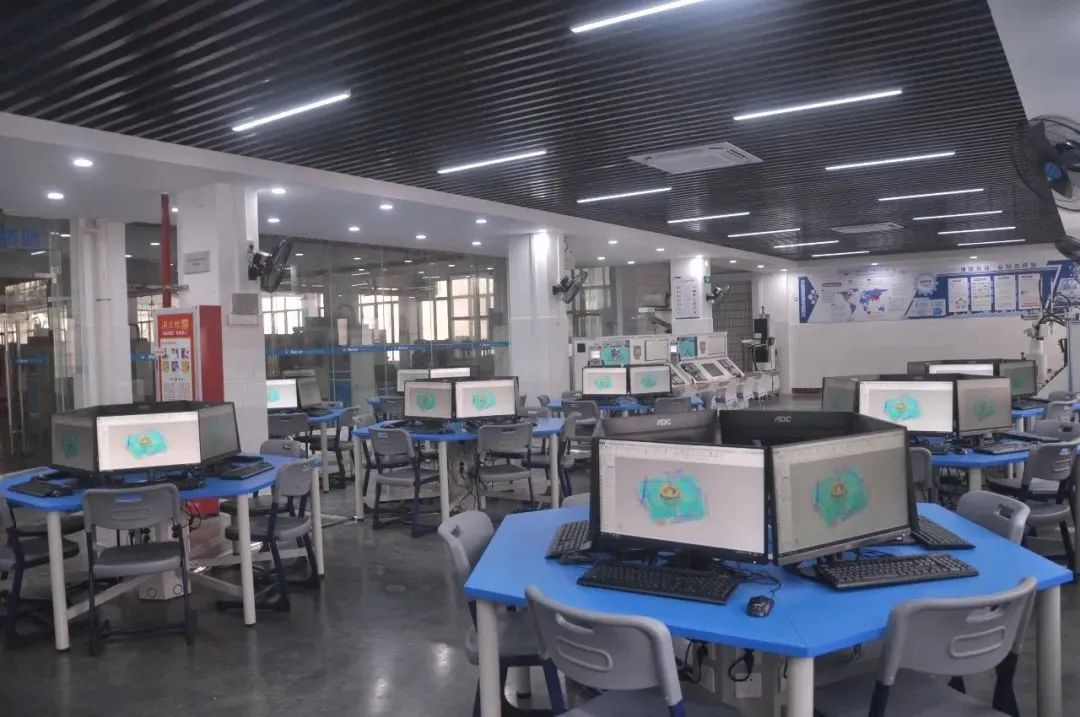 欢迎乘坐白云号2022次列车！带你回顾白云工商技师学院一起走过的2022！！插图12