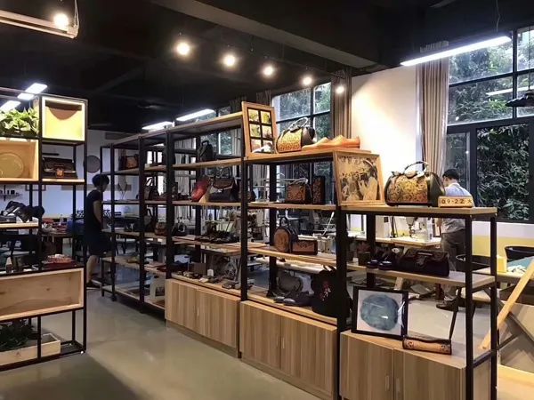 一起来“玩”皮—2023首期鞋类皮具培训班火热招生插图1