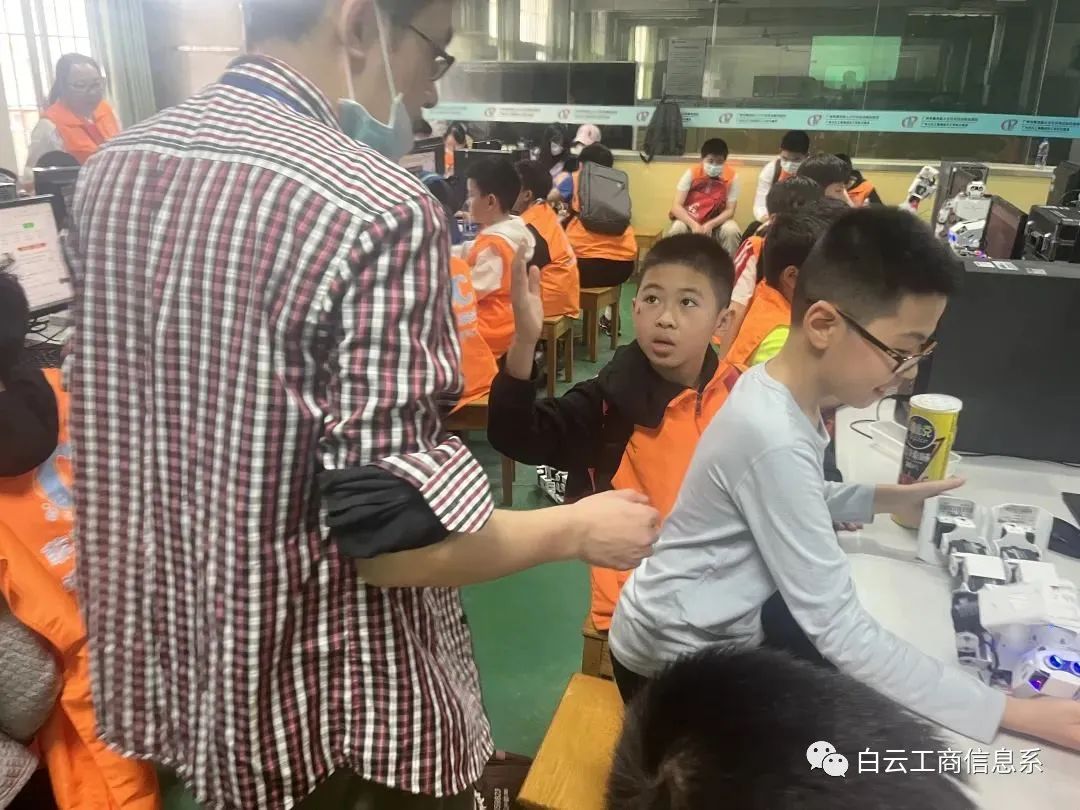 探索人工智能，点亮科技梦想——广州市白云工商技师学院信息工程系人工智能研学活动插图12