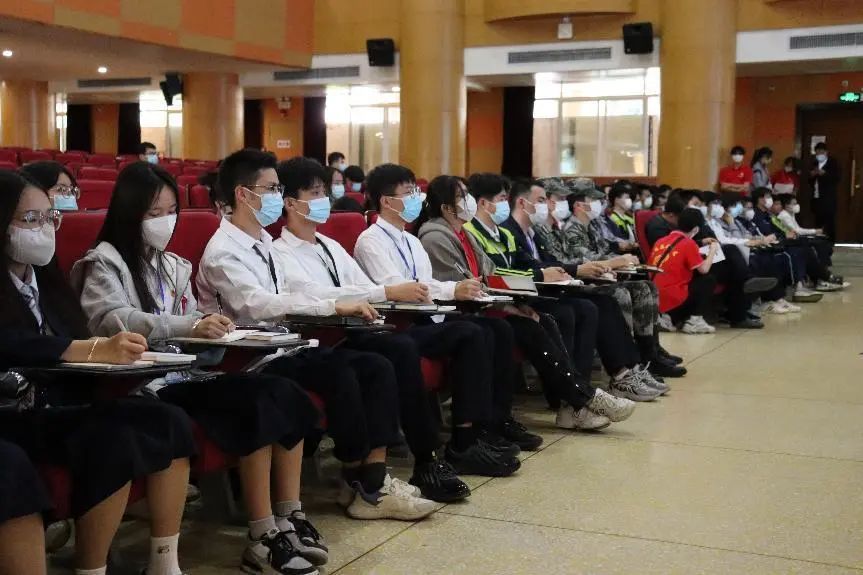 学思悟践二十大精神 推进学校高质量发展插图4