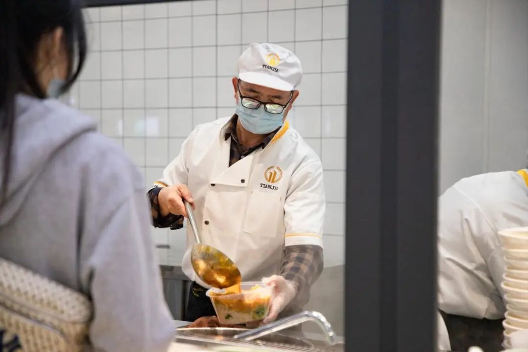 在白云工商技师，踏上“狂飙”美食之旅！插图6